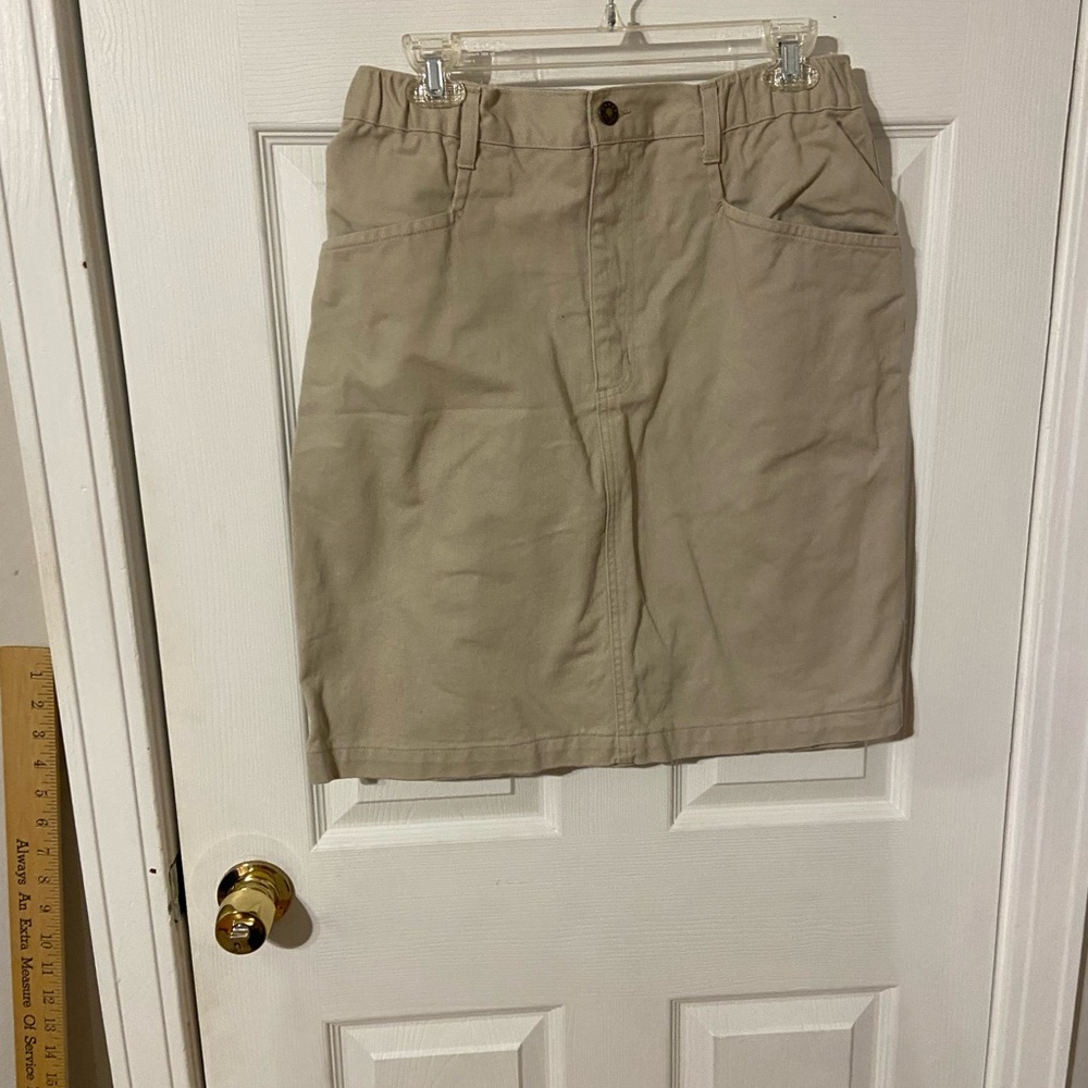 Casual Beige Women's Skirt